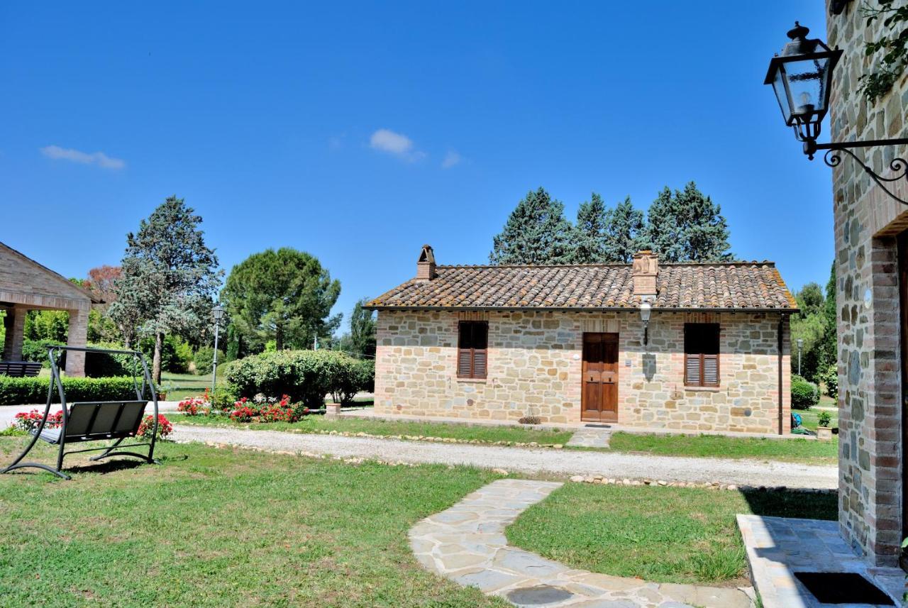 I Casali Della Ghisleria Villa Ospedalicchio Exterior photo